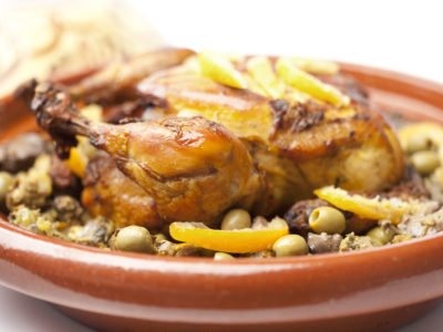 Tajine de poulet aux olives et citrons confits